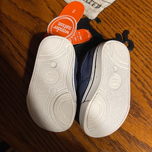 New - Picture 2 of 2